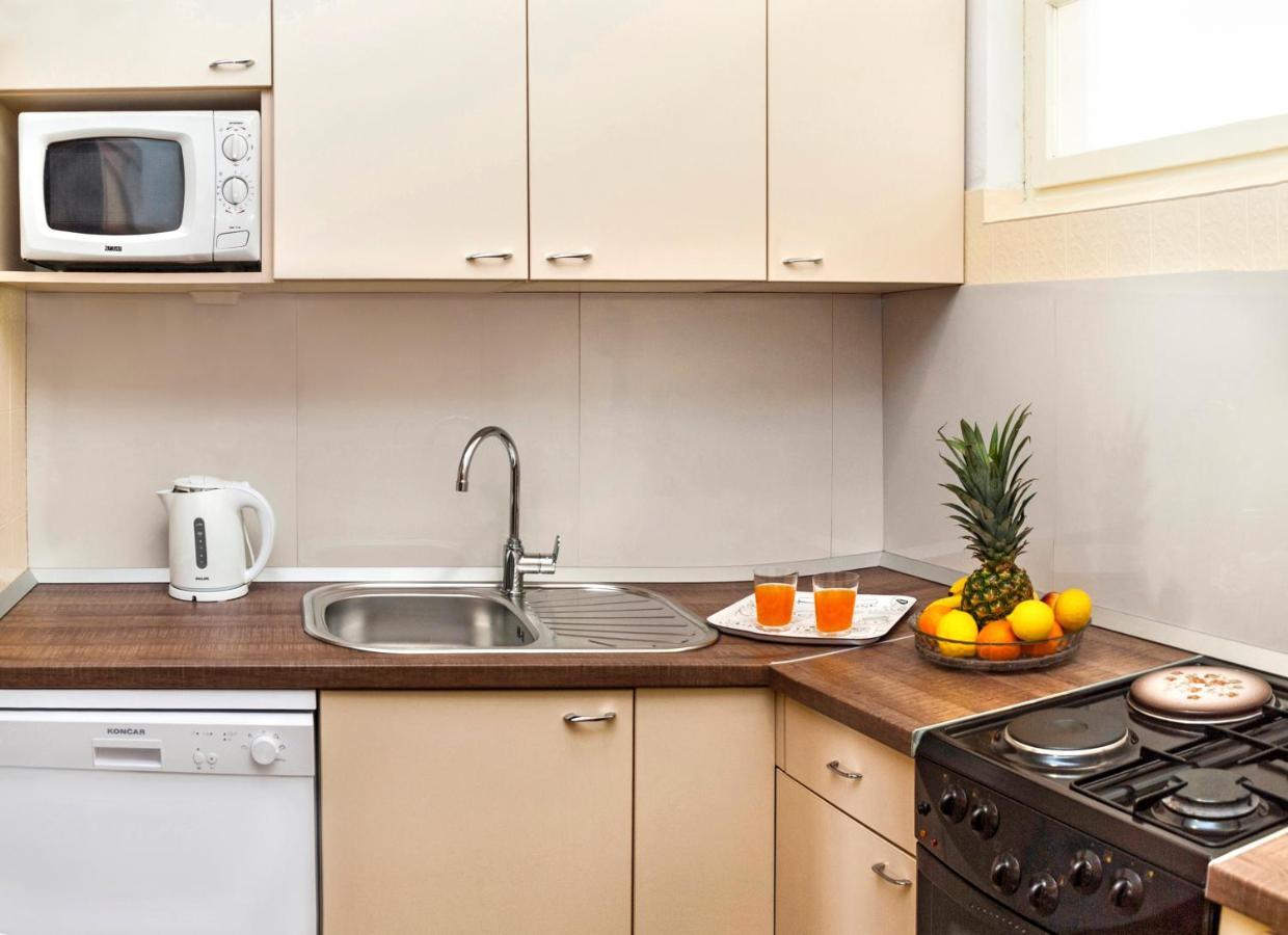 Apartmani Ines Drašnice Exterior foto