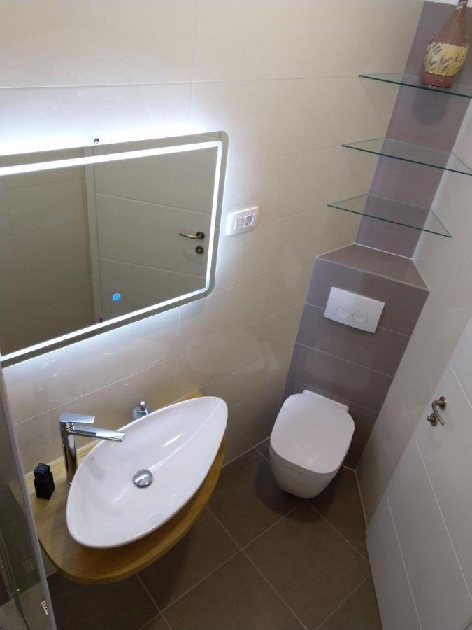 Apartmani Ines Drašnice Exterior foto
