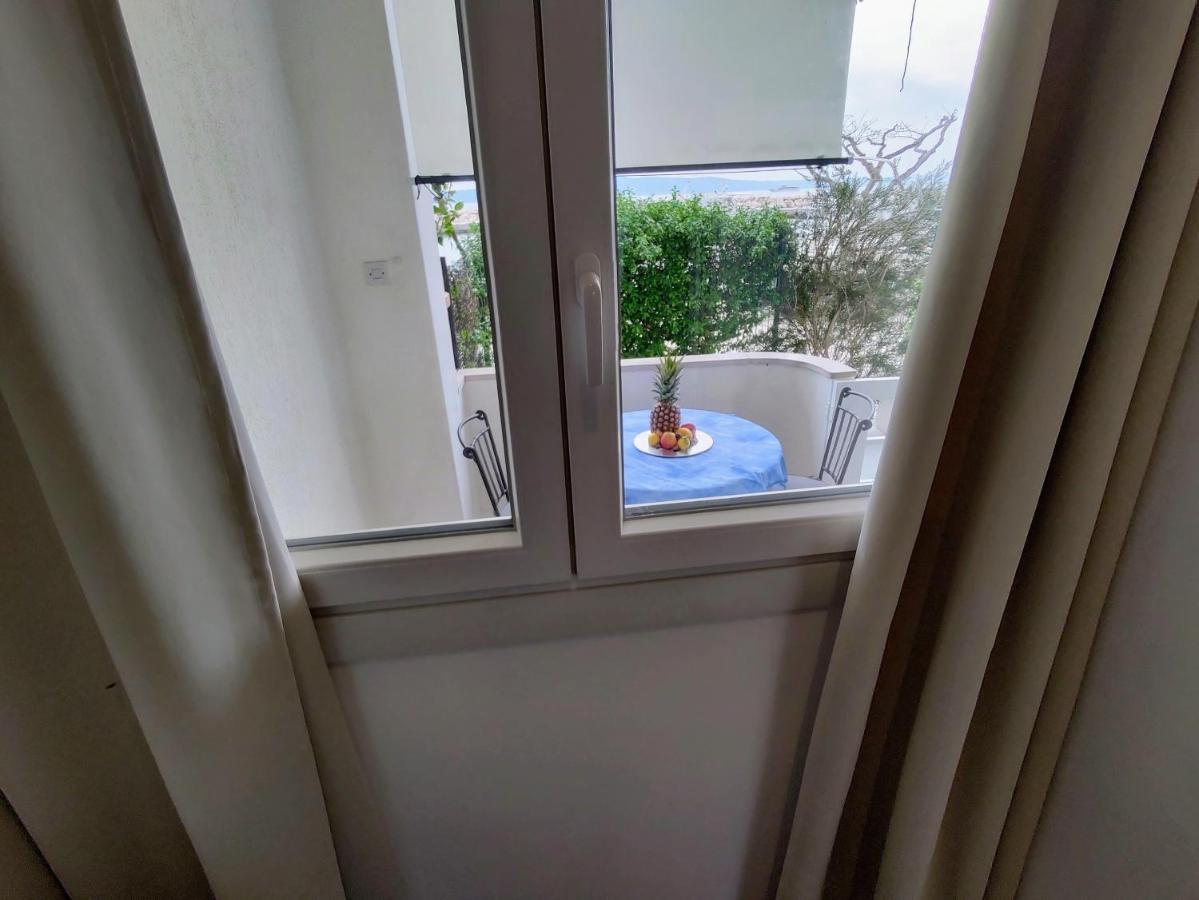 Apartmani Ines Drašnice Exterior foto