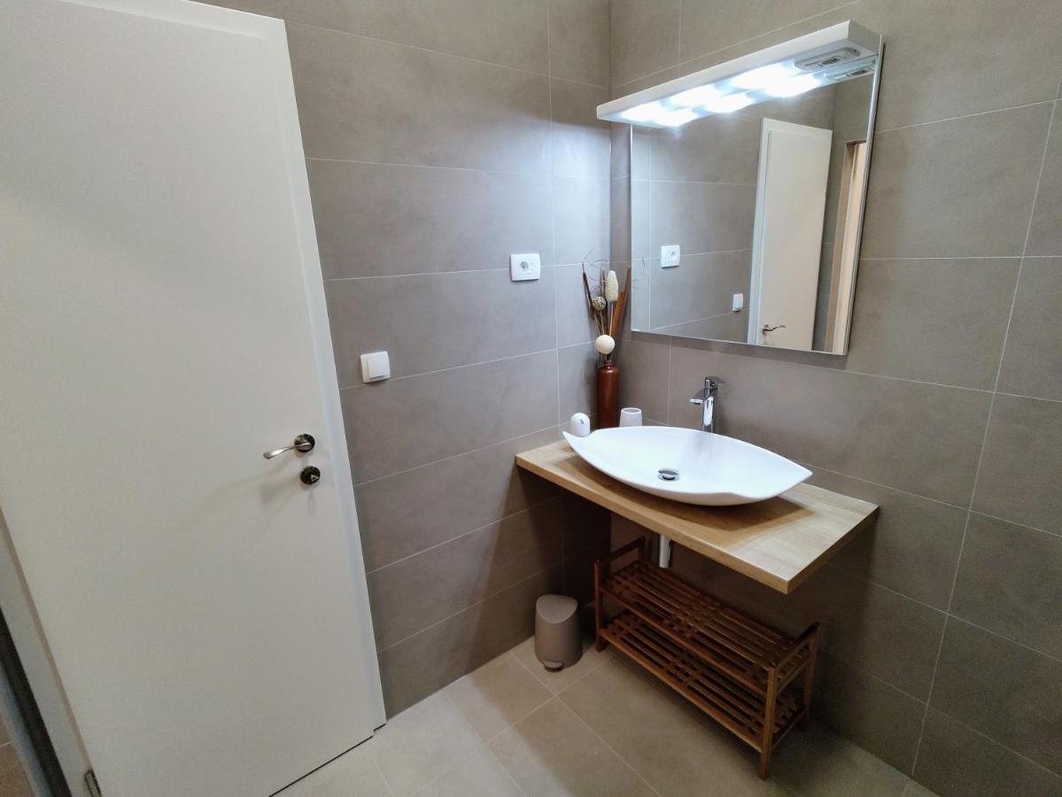 Apartmani Ines Drašnice Exterior foto